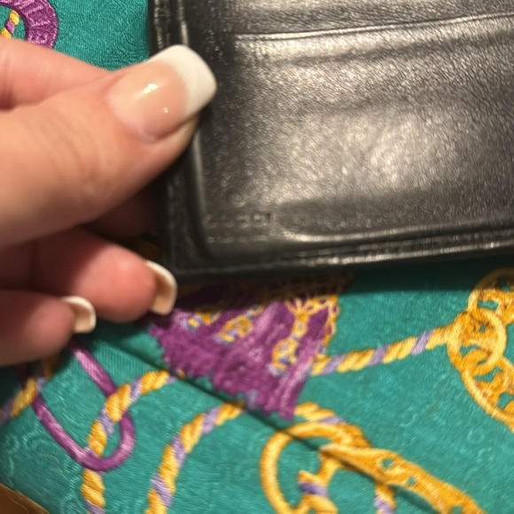 GUCCI leather bifold wallet with coin pouch - Picture 4 of 8